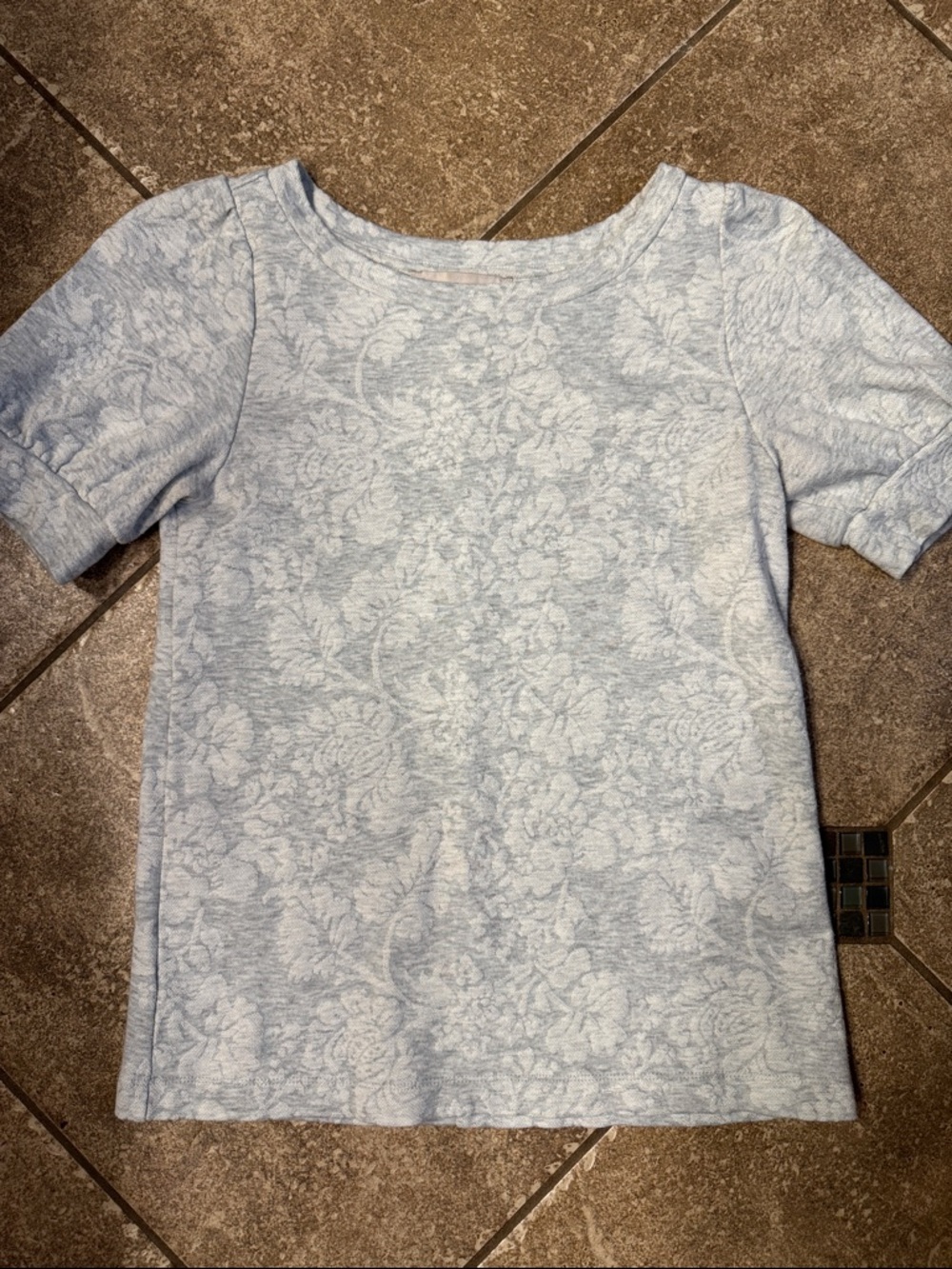 LOFT Light Gray Floral Jacquard Short Sleeve Top